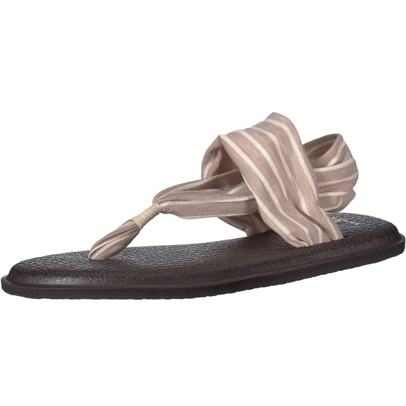 Women’s Sankuk Sandals - Picture 5 of 10